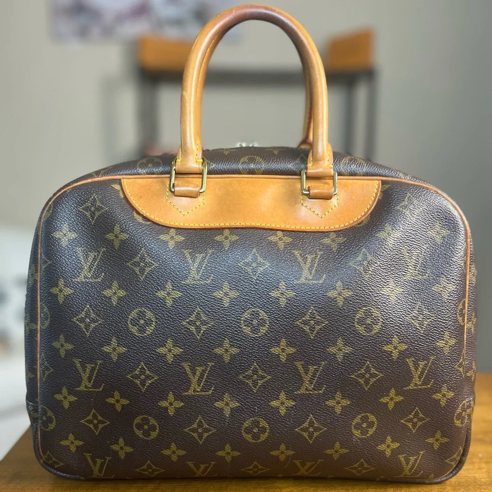 Louis Vuitton Deauville